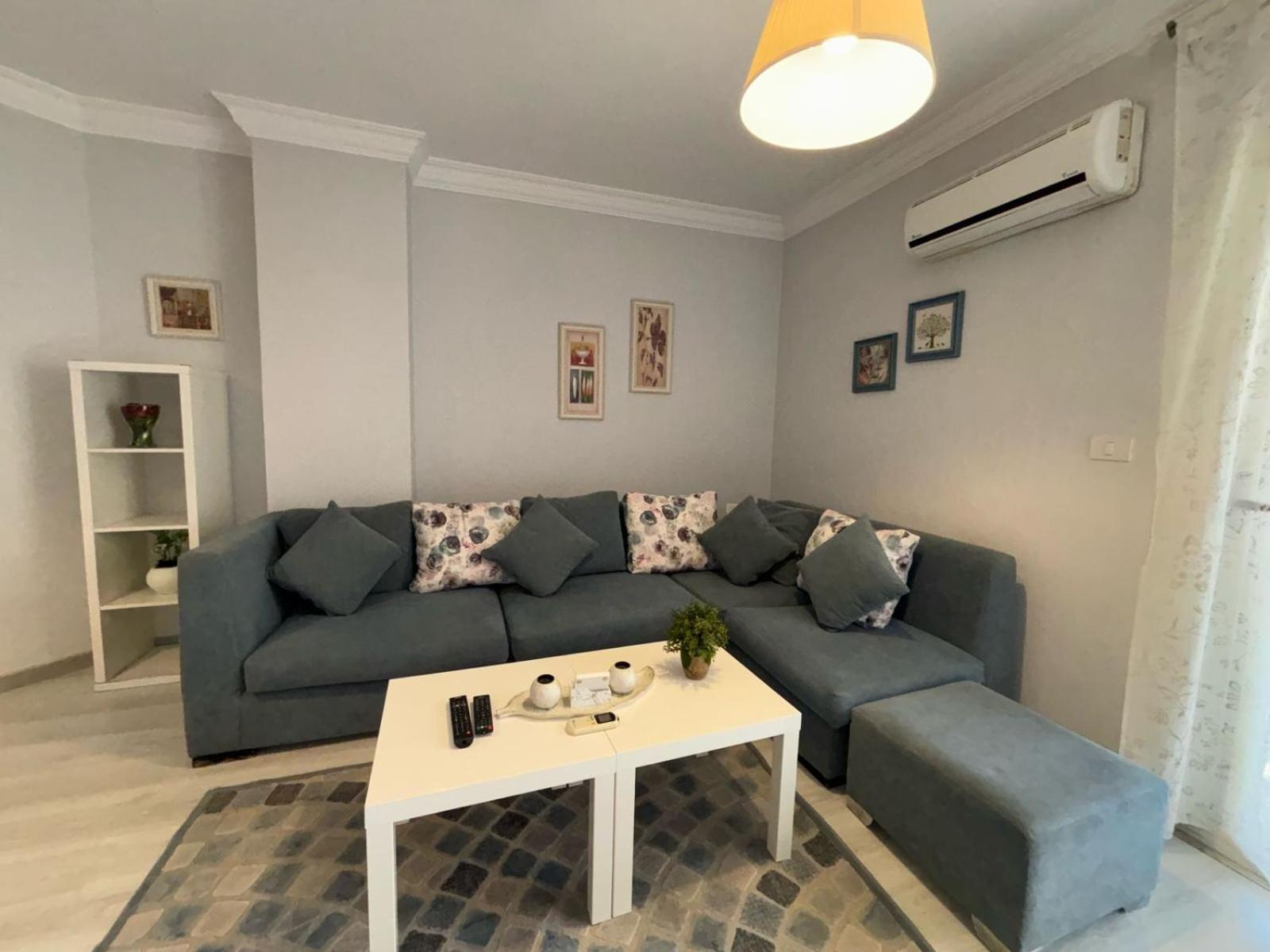 Apartment El Rehab Queen *